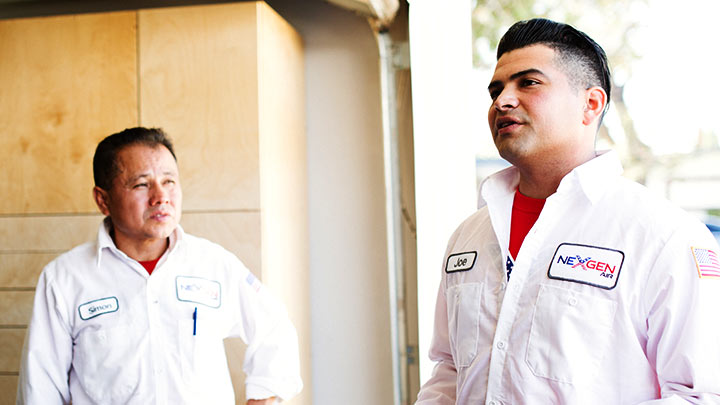 experienced-technicians-mobile Experienced Plumbing Leak Technicians